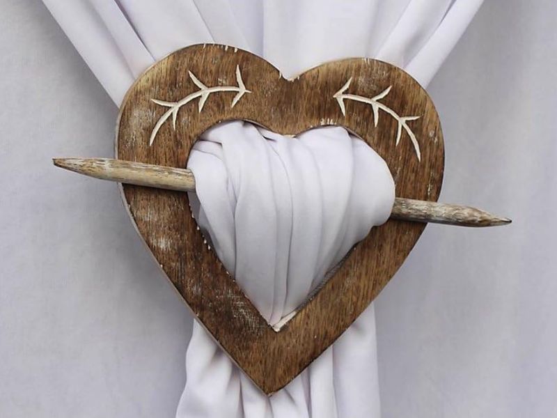 Heart Shaped Wooden Curtain Tiebacks (Set of 2) – Rustic Handmade Drapery Holdbacks for Curtains – Vintage Home Decorative Hooks for Living Room, Bedroom & Office Décor