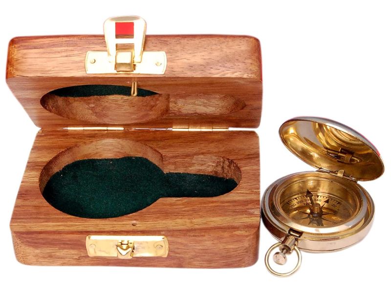 Handmade Brass Push Button Pocket Compass – Vintage Directional Compass for Men, Birthday Gift, Baptism Gift, Wedding Gift, Best Man Gift, Valentine’s Day Gift, Adventure Keepsake