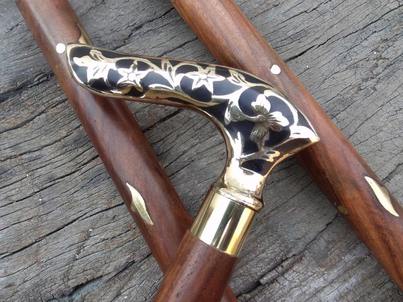 Floral Brass Handle Walking Cane – Handmade Foldable Wooden Walking Stick for Men & Women – Vintage Floral Design Brass Cane with Hardwood Shaft & Rubber Tip – Collectible Gift for Gentlemen