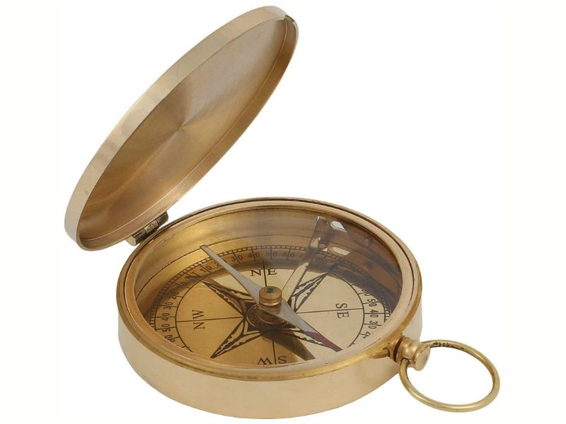 Handcrafted Brass Compass with Wooden Box | Vintage Pocket Navigation Compass | Antique Maritime Gift for Explorer, Sailor & Traveler | Collectible Nautical Compass with Lid & Gift Case
