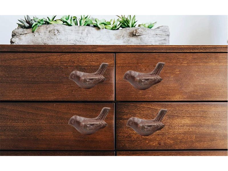 Rustic Iron Bird Drawer Knobs (Set of 6) – Vintage Boho Cabinet Pulls for Kitchen, Dresser, Wardrobe & Outdoor Furniture – Handcrafted Antique Finish Handles