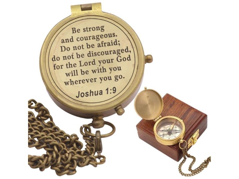 Be Strong and Courageous, Joshua 1:9, Solid Brass Directional Engraved Compass with Wooden Box – Baptism Gifts for Boys Girls, First Communion, Confirmation Christian Gifts for Men, Catholic Gifts