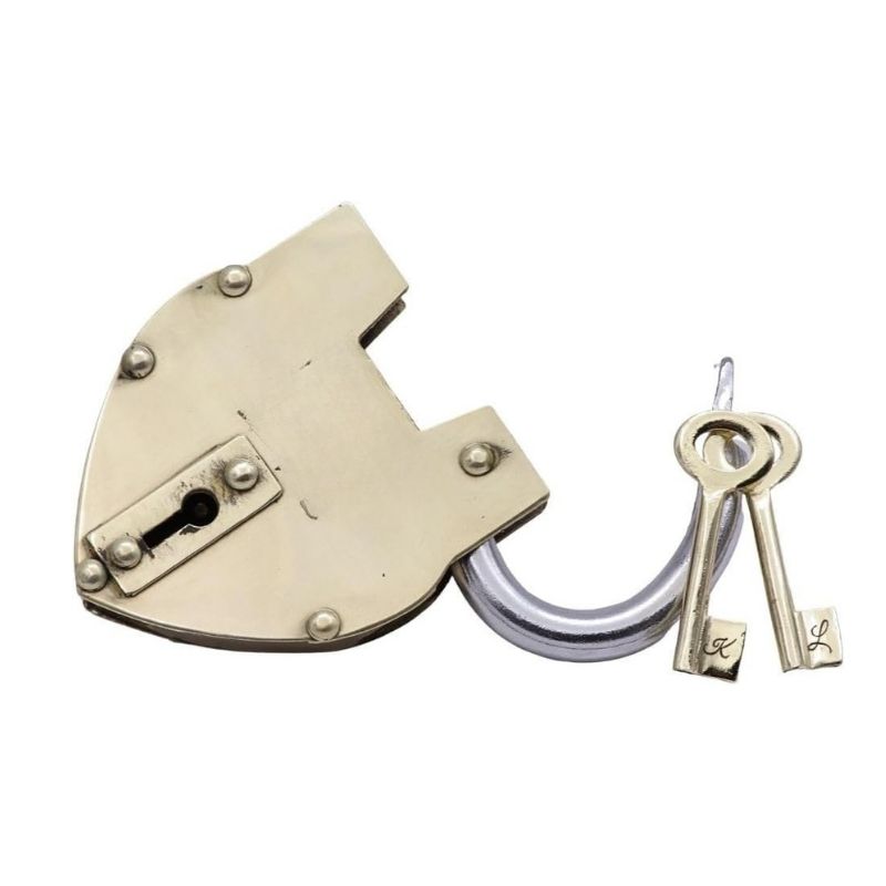 HANDMADE BRASS PAAN SHAPE LOCK 5 INCH