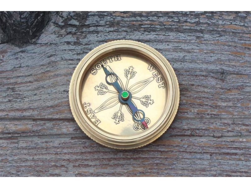 Vintage Brass Engraved Compass with Leather Case – “Do Not Go Where the Path May Lead” Quote by Ralph Waldo Emerson – Working Directional Compass, Graduation & Travel Gift