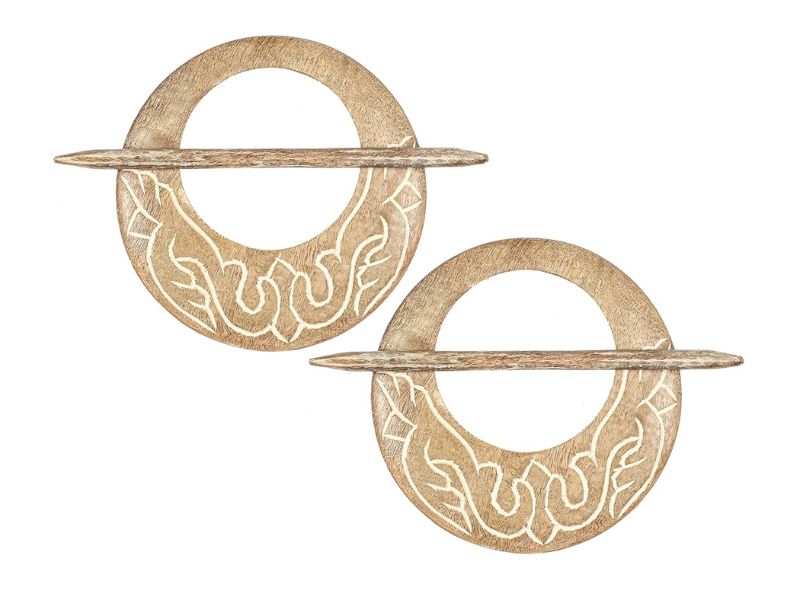 Handcrafted Wooden Hair Stick Pins Set of 2 – Vintage Round Celtic Knot Design Hair Clips, Eco-Friendly Natural Wood Hair Accessories for Women & Girls, Boho Bun & Updo Holder
