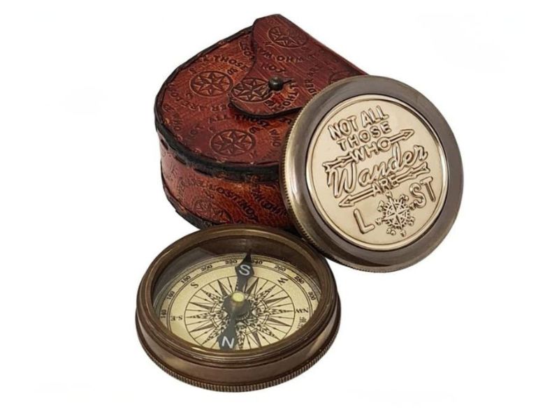 Vintage Brass Compass Engraved \'Not All Those Who Wander Are Lost\' with Handmade Leather Case – Inspirational Gift for Travelers, Adventure Lovers & Graduates