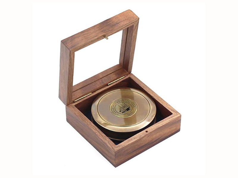 Handmade Brass Compass with “The Road Not Taken” by Robert Frost Engraved – Vintage Adventure Compass with Glass-Top Wooden Box – Inspirational Graduation Gift for Son, Daughter, Traveler