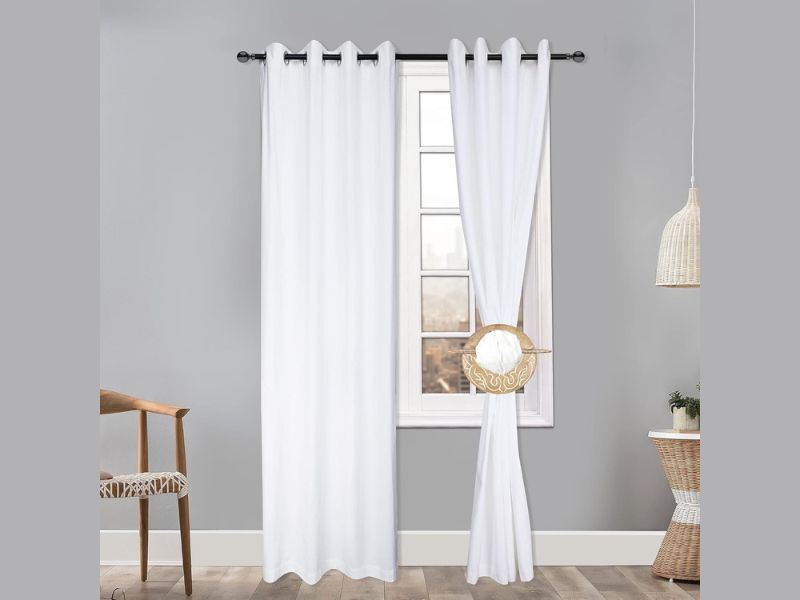 Handcrafted Wooden Hair Stick Pins Set of 2 – Vintage Round Celtic Knot Design Hair Clips, Eco-Friendly Natural Wood Hair Accessories for Women & Girls, Boho Bun & Updo Holder