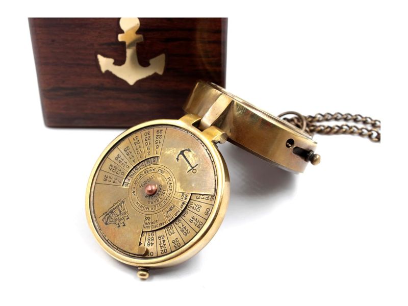 Engraved Brass Pocket Calendar Compass | Vintage Nautical Maritime Instrument Replica | Antique Finish Compass for Camping, Travelling, Home Décor, Collectible Gift for Kids & Family
