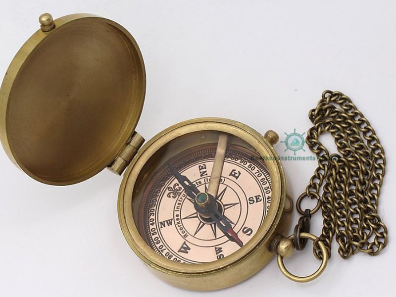 Second Star to the Right Brass Compass – J. M. Barrie Peter Pan Engraved Quote – Handcrafted Vintage Compass with Leather Case – Adventure & Graduation Gift