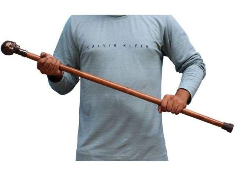 Antique Brass Skull Walking Cane – Gothic Steampunk Men’s Walking Stick with Solid Wood Shaft & Bronze Finish Skull Handle – Collectible Victorian Prop & Costume Accessory