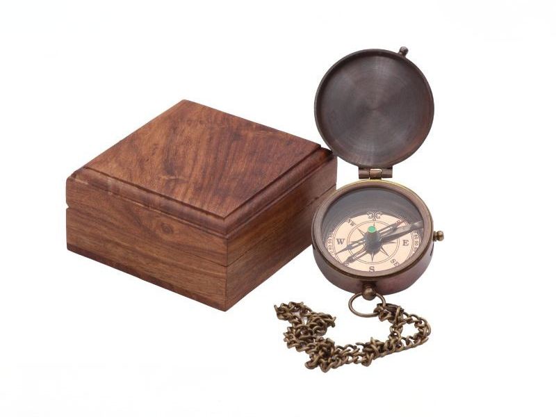 Solid Brass Vintage Compass with Chain and Wooden Box – Antique Maritime Directional Pocket Compass for Navigation, Hiking, Camping, Graduation or Travel Gift – Handmade Collectible by Roorkee Instruments India