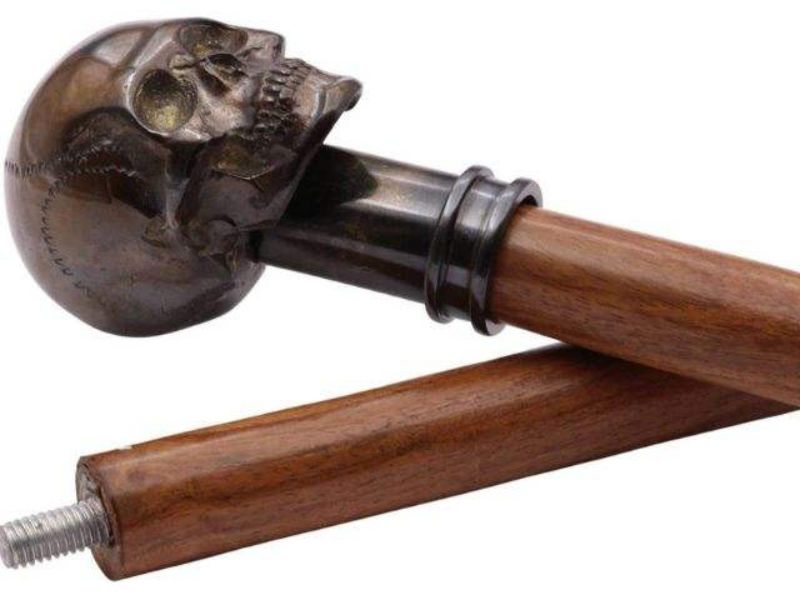 Antique Brass Skull Walking Cane – Gothic Steampunk Men’s Walking Stick with Solid Wood Shaft & Bronze Finish Skull Handle – Collectible Victorian Prop & Costume Accessory