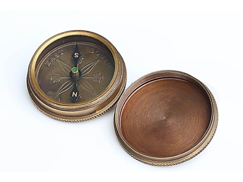 Life Is the Toughest Storms Prove the Strength of Your Anchor” Solid Brass Compass with Leather Case – Inspirational Quote Engraved Nautical Gift for Graduation, Travel & Adventure Lovers