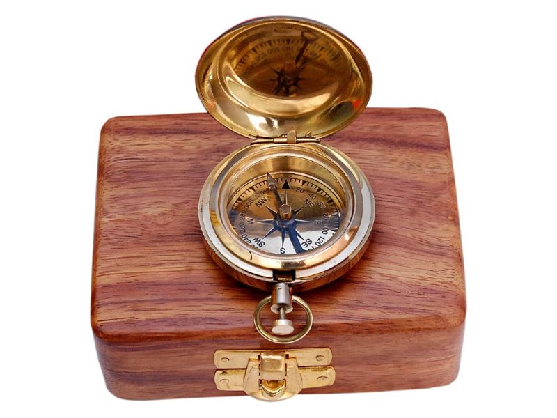 Handmade Brass Push Button Pocket Compass – Vintage Directional Compass for Men, Birthday Gift, Baptism Gift, Wedding Gift, Best Man Gift, Valentine’s Day Gift, Adventure Keepsake