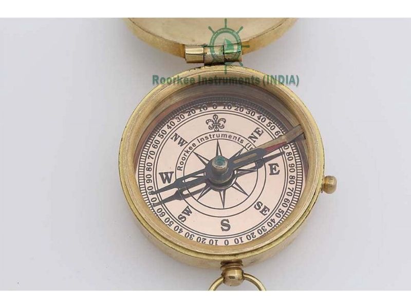Handmade Brass Compass & Engraved Quote “Keep This Close and Listen to Your Heart” – Vintage Nautical Pocket Compass with Leather Case – Inspirational Gift for Son, Husband, Dad, Traveler