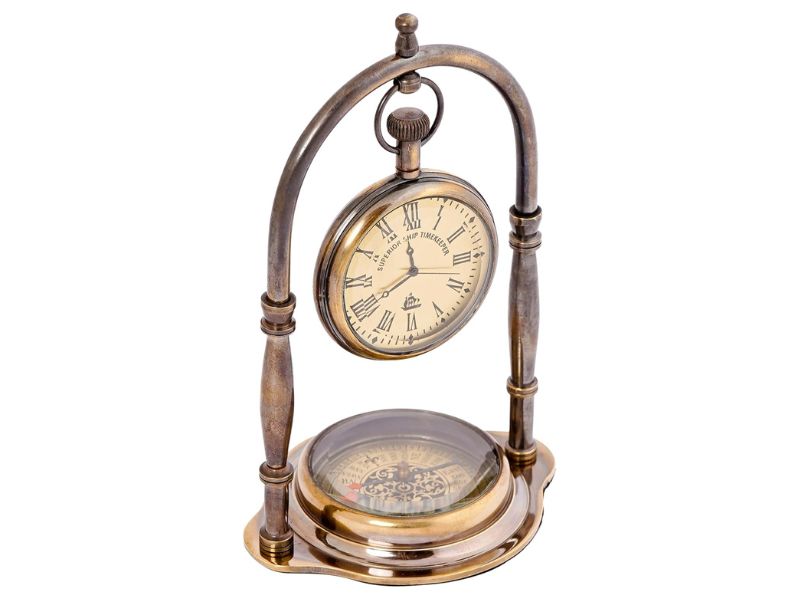 Vintage Brass Table Clock | Non-Ticking Silent Desk Clock, Battery Operated Small Antique-Style Timepiece | Nautical Vintage Decor for Bedroom, Living Room, Bedside & Office Shelf Display