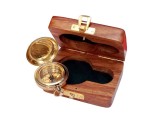 Handmade Brass Push Button Pocket Compass – Vintage Directional Compass for Men, Birthday Gift, Baptism Gift, Wedding Gift, Best Man Gift, Valentine’s Day Gift, Adventure Keepsake