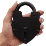 Handmade Paan Large Black Iron Lock