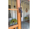 Vintage Cast Iron Dinner Bell | Rustic Entry Door Bell for Home & Farm | Outdoor Hanging Wall Bell for Porch, Garden, Front Gate & Indoor Decoration | Antique Farmhouse Style Doorbell
